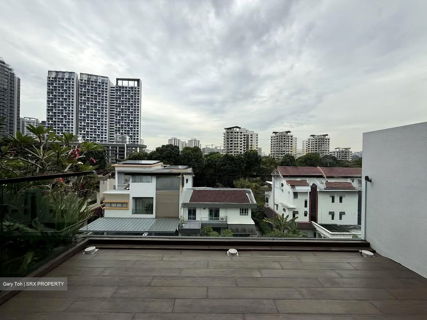 Shrewsbury Road (D11), Terrace #574270181